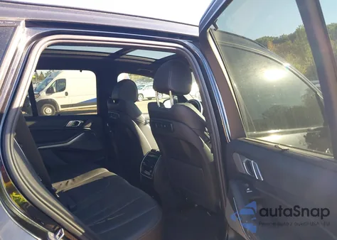 2019 BMW X5 xDrive40I z USA, uszkodzony, nr VIN 5UXCR6C58KLL65006